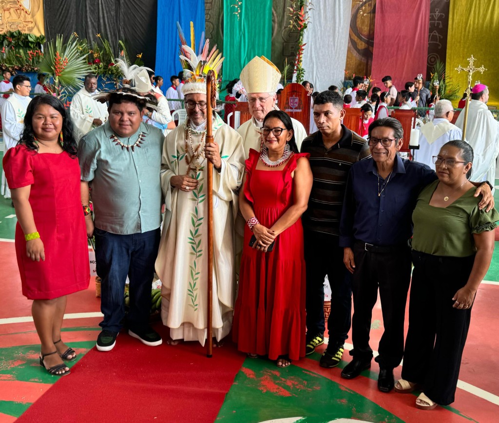 Foirn participa da celebração do início do ministério Apostólico e Pastoral de Dom Vanthuy